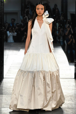 Haute Couture осень-зима 2016: 40 самых красивых платьев для невест 