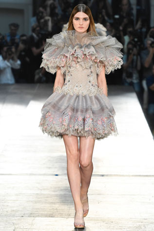 Haute Couture осень-зима 2016: 40 самых красивых платьев для невест 