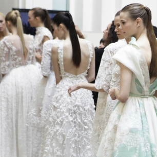 Haute Couture весна-лето 2017: 40 платьев для невест