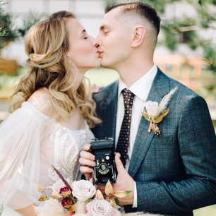 Выбираем фотографа на свадьбу: пошаговая инструкция