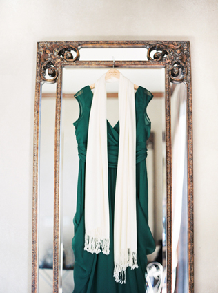 Изумрудная сказка: 50 свадебных фотоидей, платье невесты