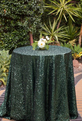 Изумрудная сказка: 50 свадебных фотоидей, декор стола