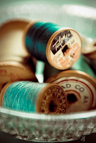 Изумрудная сказка: 50 свадебных фотоидей, нити