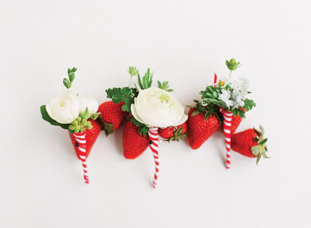 Ягодное настроение для свадьбы, бутоньерка жениха