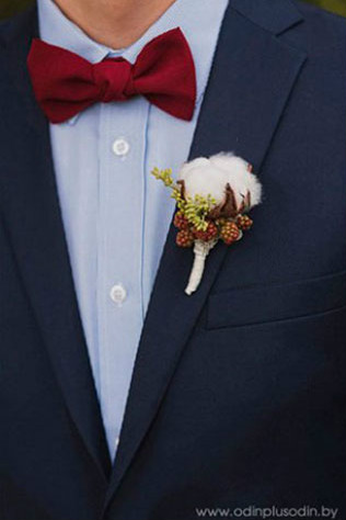 Ягодное настроение для свадьбы, бутоньерка жениха