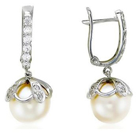 Серьги из белого золота с жемчужинами и фианитами