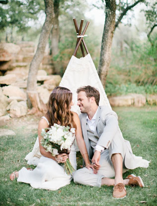 Наперекор традициям: женихи выбирают шорты 