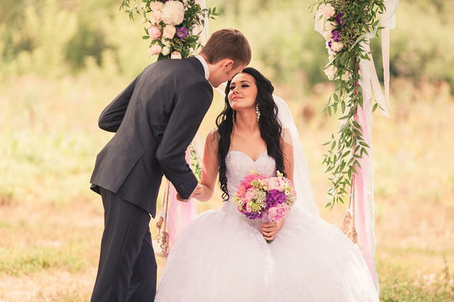 качели на свадьбе