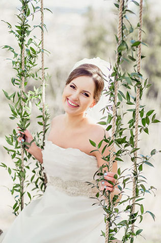 качели на свадьбе