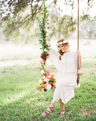 качели на свадьбе