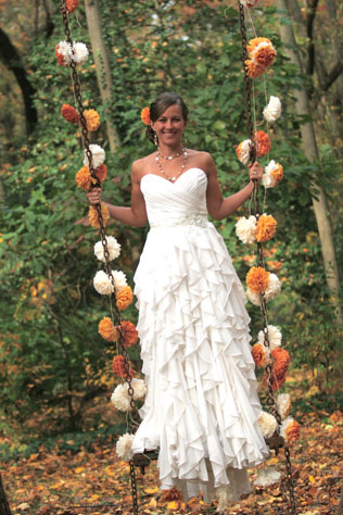 качели на свадьбе