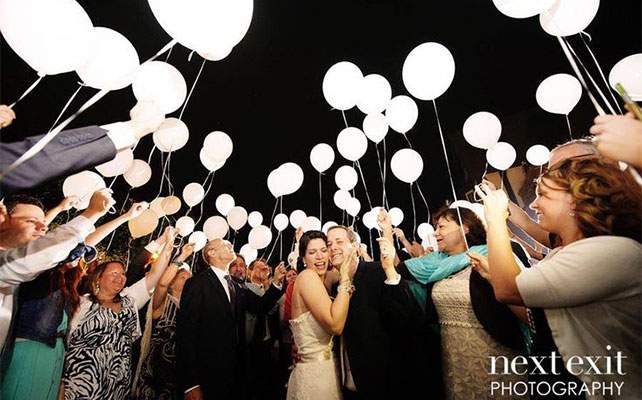 как закончить свадьбу красиво, воздушные шары