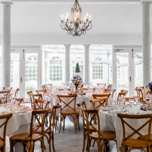 Выбираем банкетный зал для свадьбы: на что обратить внимание?