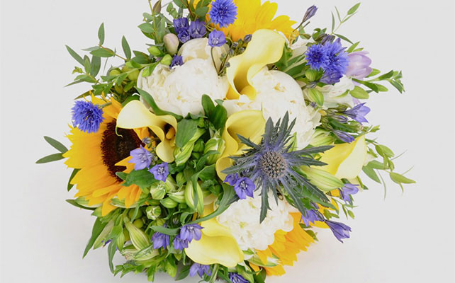 Васильки в букете 