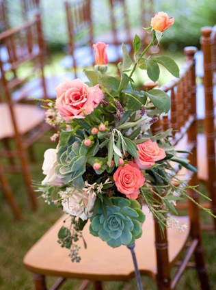 Очарование пустыни: кактусы на летней свадьбе 