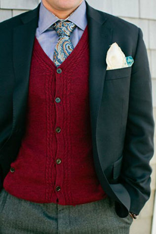 Утепляемся: кардиганы и свитеры в свадебном образе 