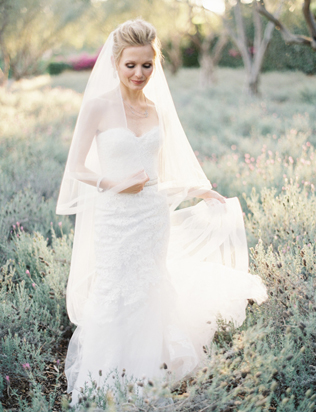 40 образов: роскошь классической длинной фаты 