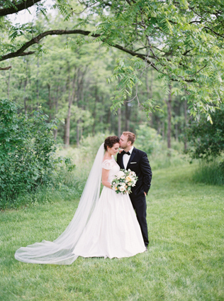 40 образов: роскошь классической длинной фаты 