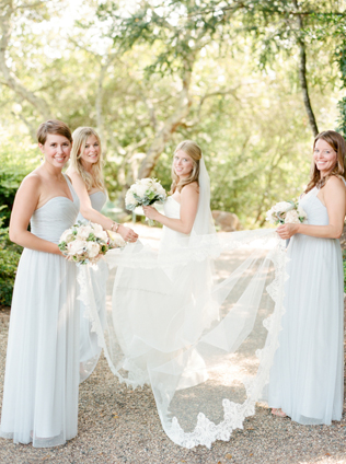 40 образов: роскошь классической длинной фаты 