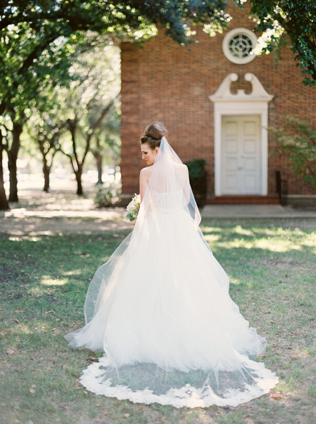 40 образов: роскошь классической длинной фаты 