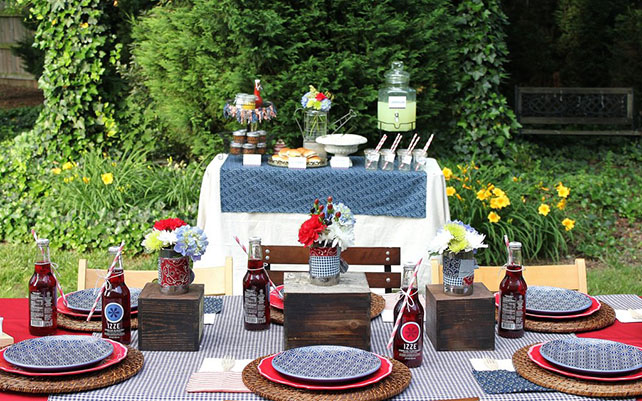 Свадьба в деталях: клетка виши, сервировка стола