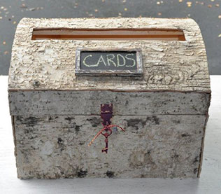 ключики в декоре свадьбы, сундук пожеланий