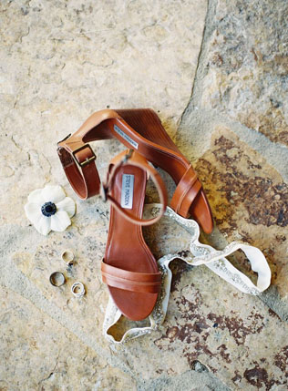 Лучшие идеи: кожаные детали для осенней свадьбы 