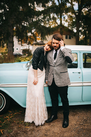 Сплошной рок-н-ролл: кожаные куртки в свадебном образе 