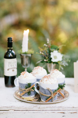 Согреваемся: какао и шоколадный бар на зимней свадьбе 