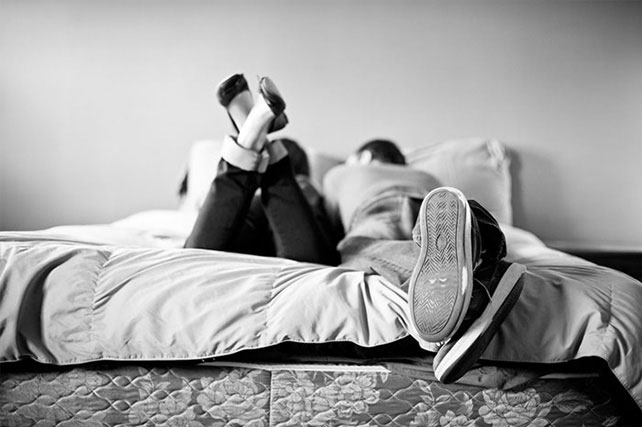 полежалки жениха и невесты