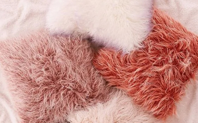 Похоже, что это мех единорога. Студия Сахаpdecor
