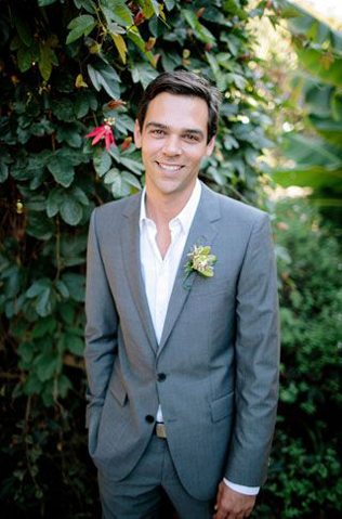 Свадебный костюм для межсезонья, жених