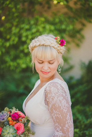 Косы и плетения: 80 летних причесок для невест 