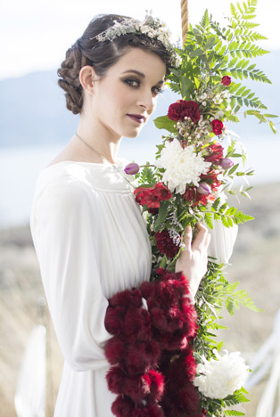 Косы и плетения: 80 летних причесок для невест 