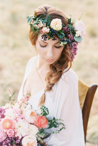 Косы и плетения: 80 летних причесок для невест 