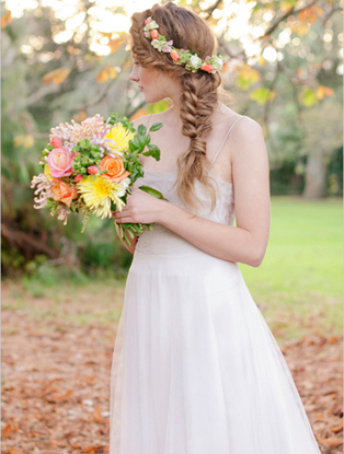 Косы и плетения: 80 летних причесок для невест 