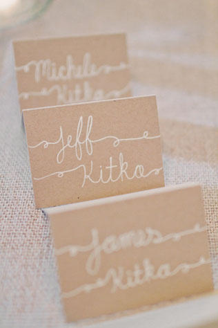 Крафт-бумага: 40 идей для свадебного вдохновения 