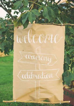 Крафт-бумага: 40 идей для свадебного вдохновения 