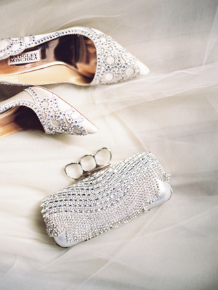 Выбор The-wedding.ru: самые красивые клатчи для невест 