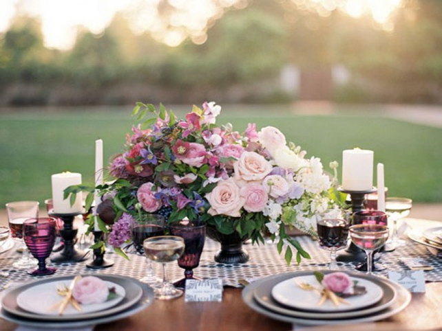 Кристалломания: оттенки аметиста для свадьбы мечты 