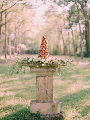 Крокембуш: 26 вариантов для изысканной свадьбы 