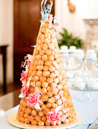 Крокембуш: 26 вариантов для изысканной свадьбы 