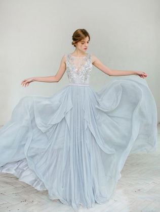 Леденящий иней: свадьба в голубых тонах 