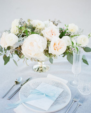 Леденящий иней: свадьба в голубых тонах 