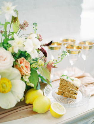 Свадьба в деталях: яркие лимоны для декора 