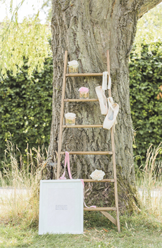 35 свадебных идей для использования лестницы-стремянки 