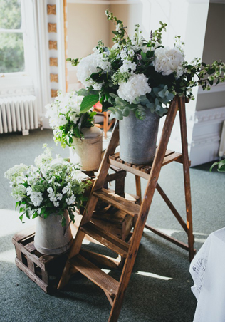 35 свадебных идей для использования лестницы-стремянки 