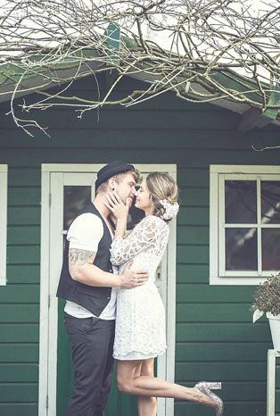 Жаркое лето: 95 стильных идей для жениха, жених и невеста