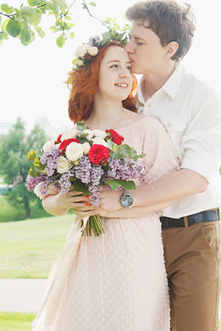 Летняя love story в парке, жених и невеста