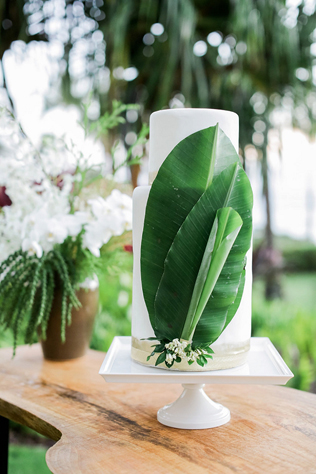 Тренды 2016 года: зеленые листья, пальмы и тропики, свадебный торт